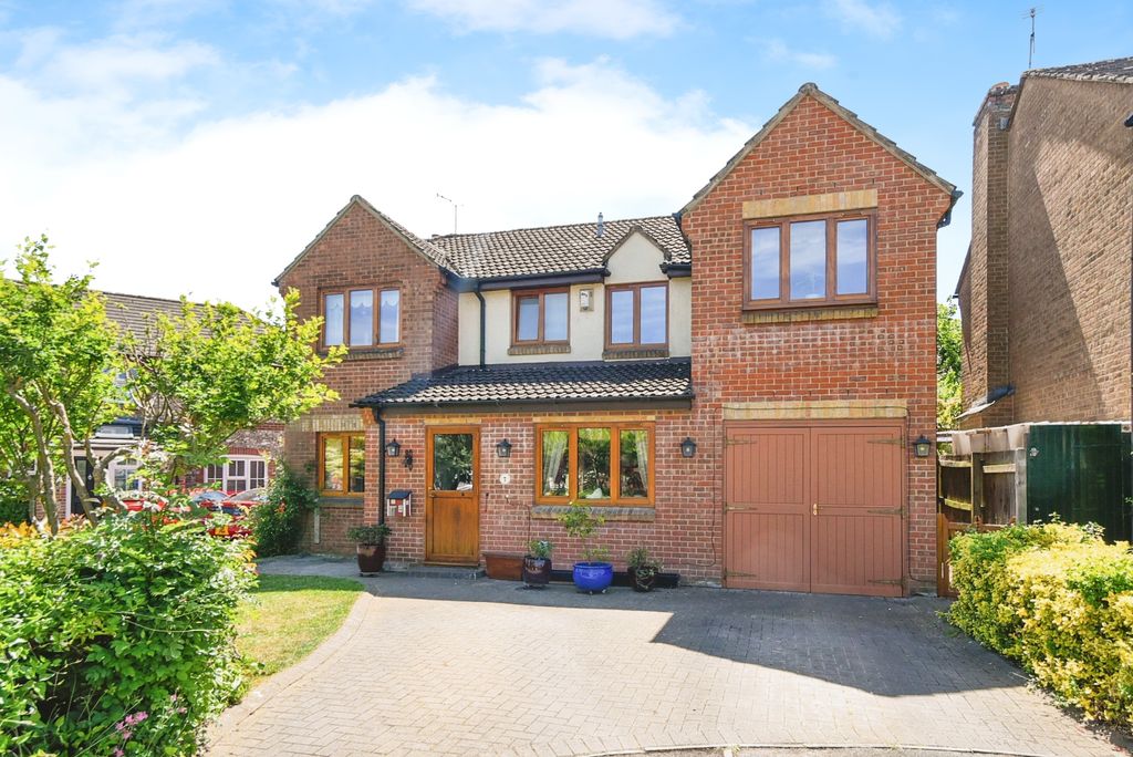 Property photo 1 of 15