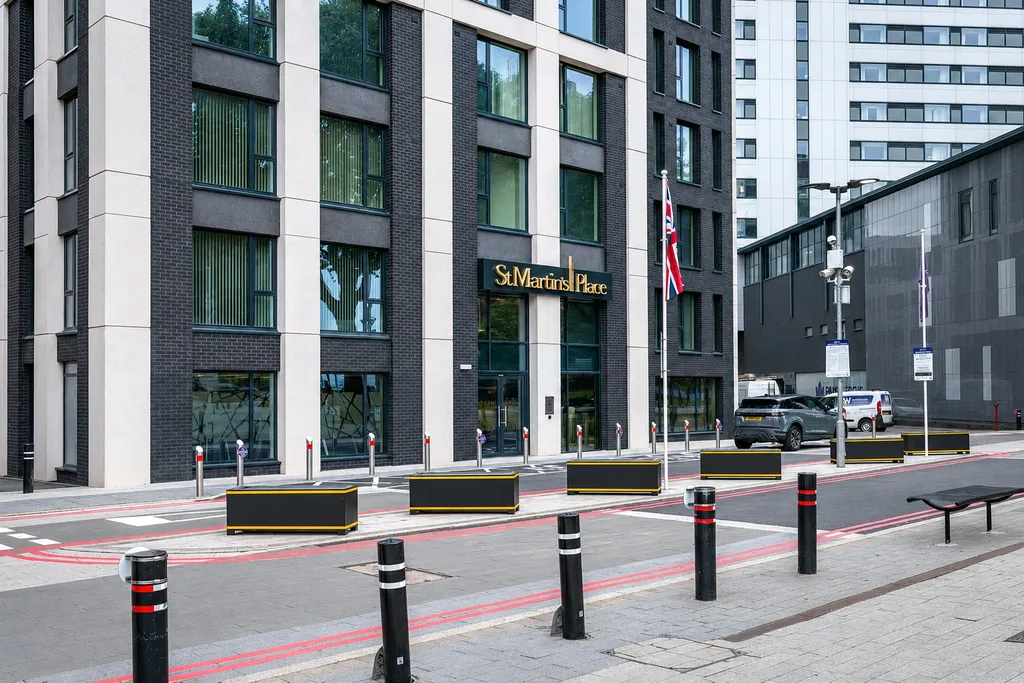 Apartment in Birmingham, West Midlands - View 3