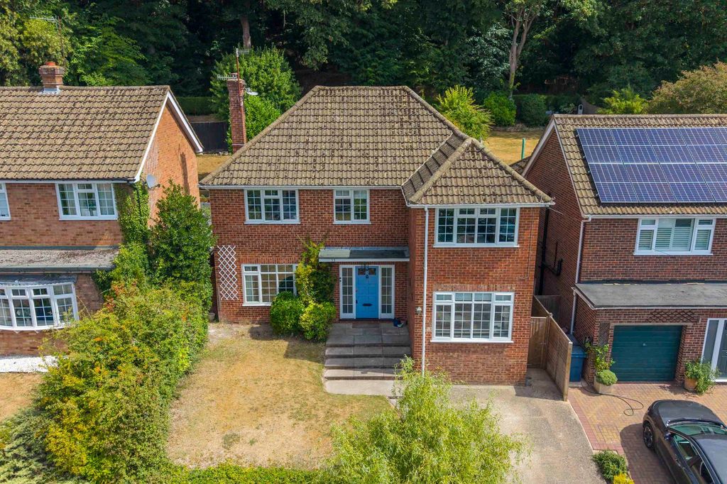 Property photo 1 of 27