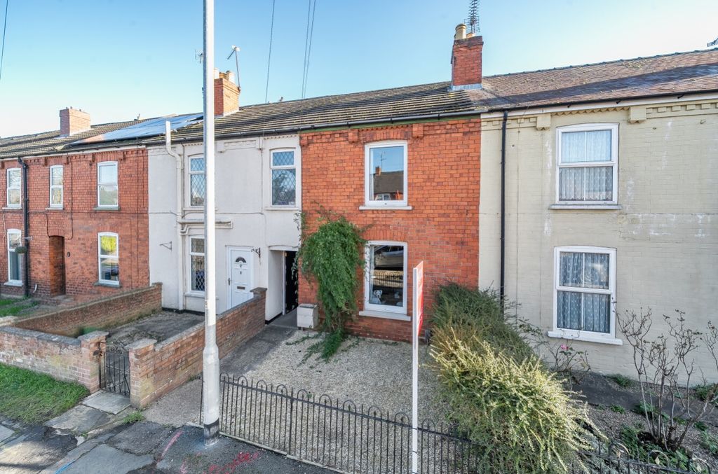 Property photo 1 of 20 -691c5E4E25F95-l-1382305-2-691B1Ad58d299