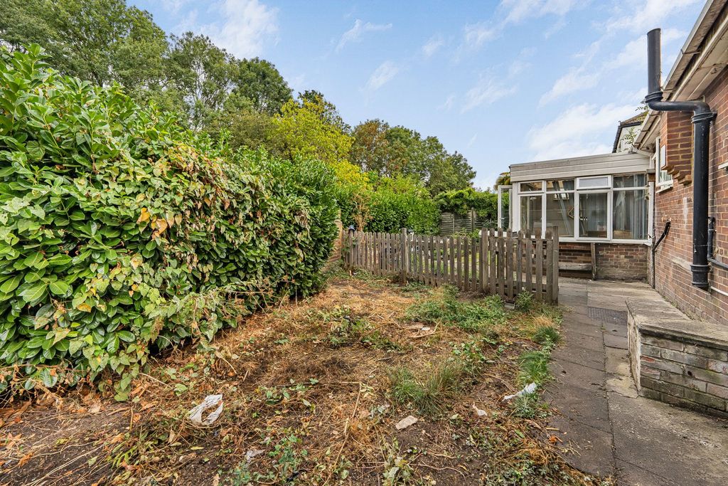Property photo 3 of 4