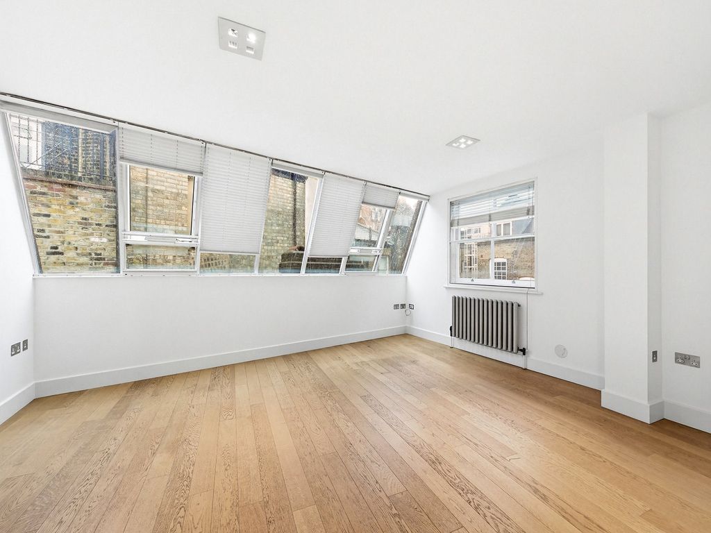 Property photo 3 of 18 Wellington Street