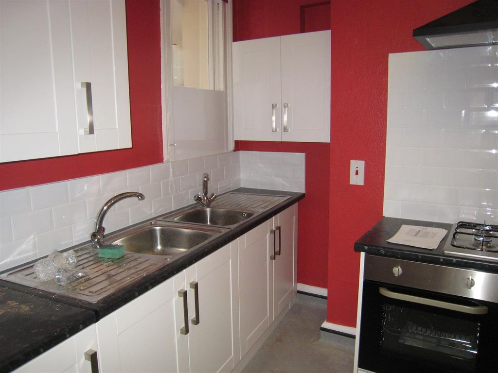 Property photo 3 of 3