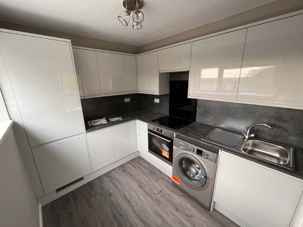 Property photo 2 of 4 Picture No. 04