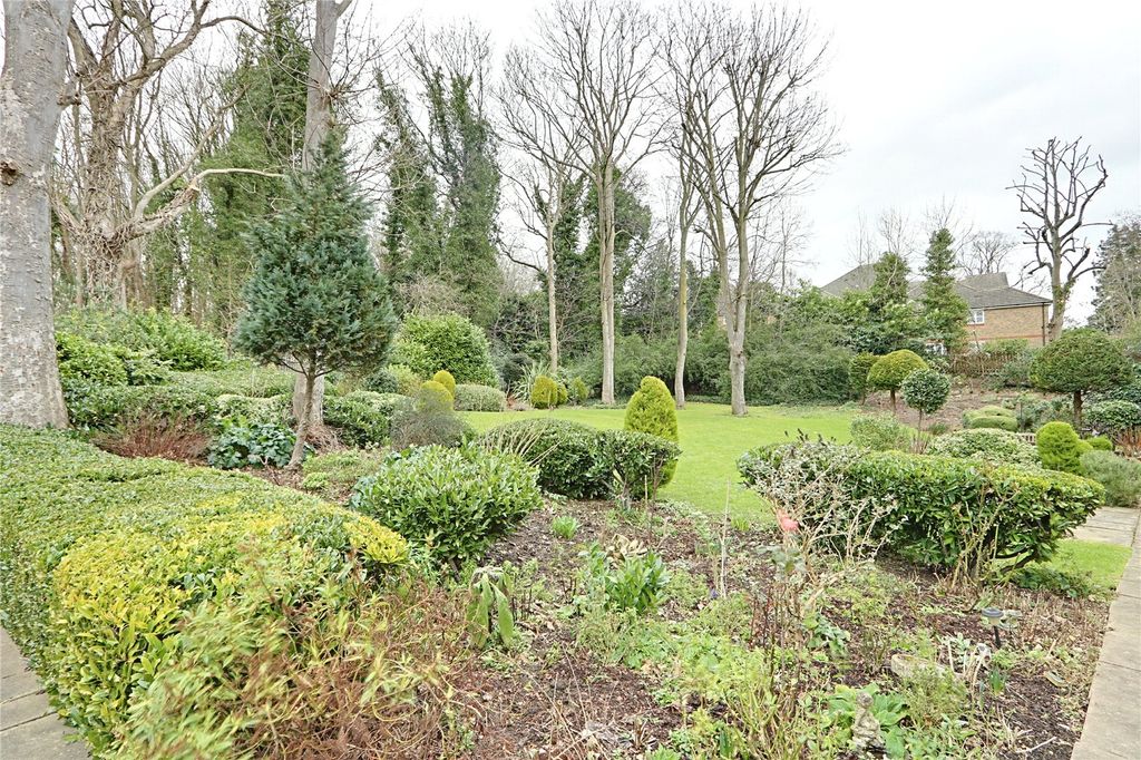 Property photo 3 of 3 Picture No. 03
