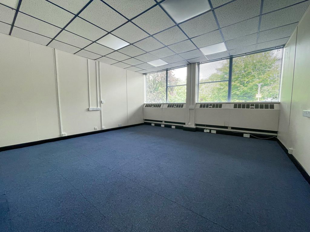 Property photo 1 of 6 V 27 G12.Png