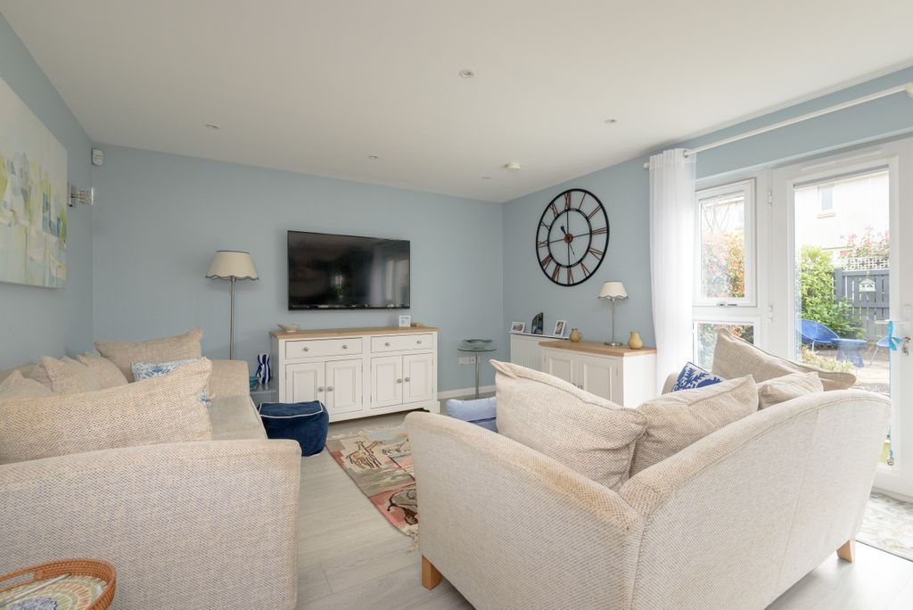 Property photo 2 of 19 Property Image 2