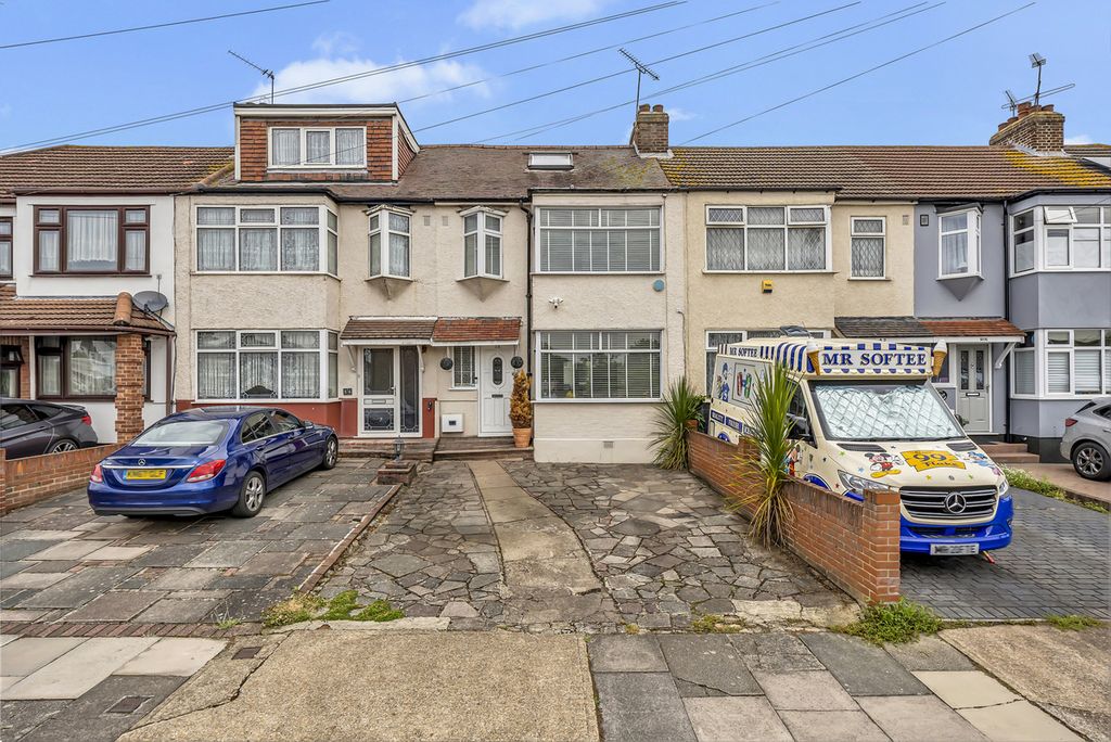 Property photo 1 of 21
