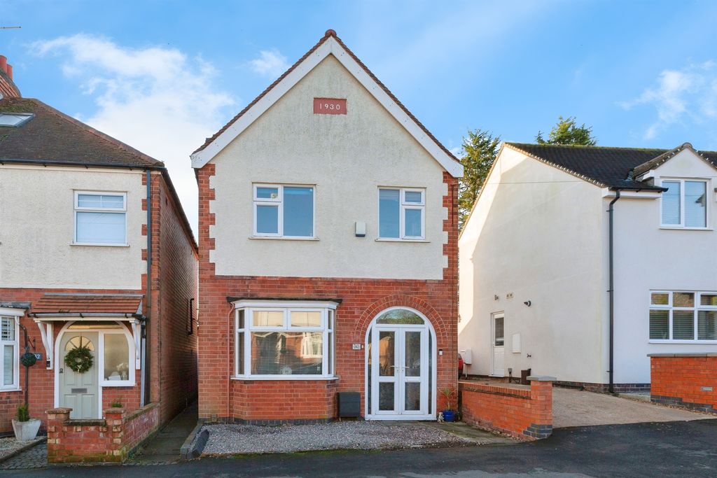 Property photo 1 of 21