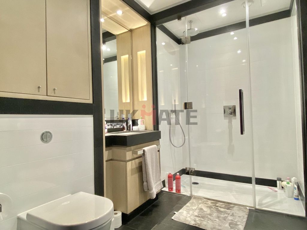 Property photo 3 of 9 Modern Bathroom Featuring A Spacious Shower Enclos...