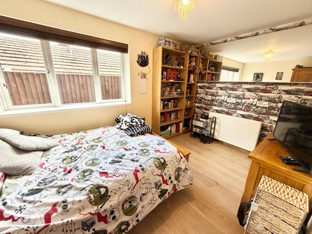 Additional image 15 of 4 bed bungalow for saleNuthatch Drive, Brierley Hill DY5