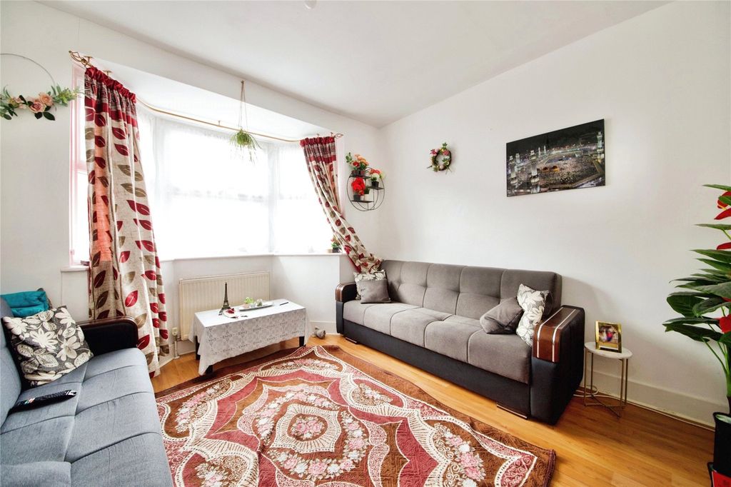 Property photo 2 of 13 Photography