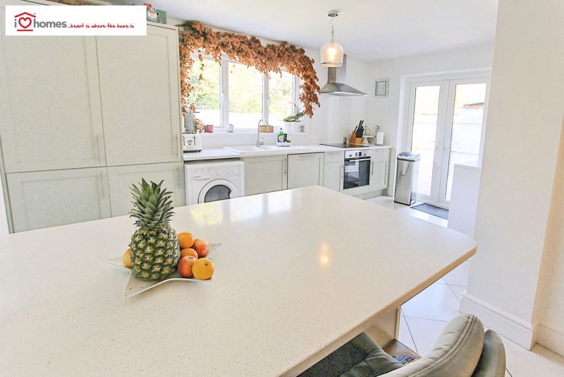 Property photo 3 of 18 Photo 2