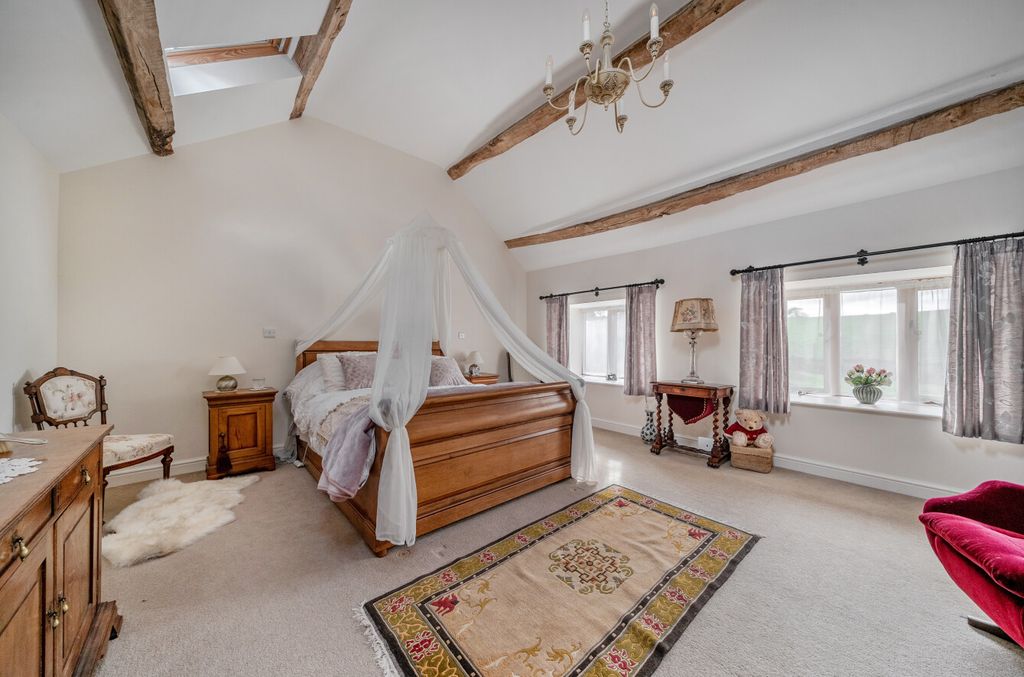 Additional image 17 of 4 bed barn conversion for saleOak Barn, Woodhill, Nr Trefonen, Oswestry SY10