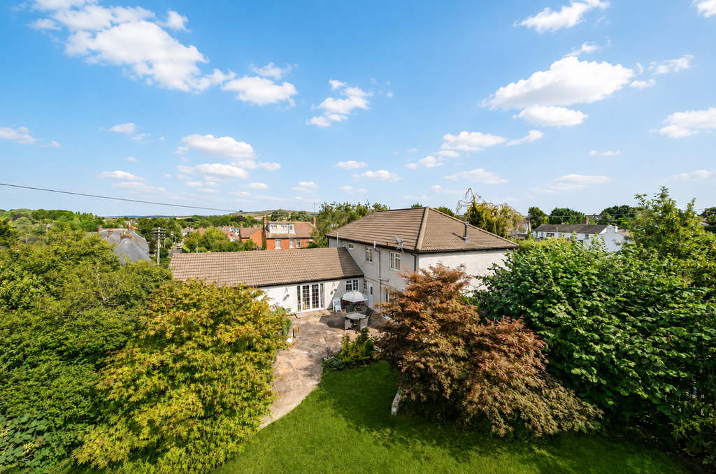 Property photo 1 of 27 Newroad