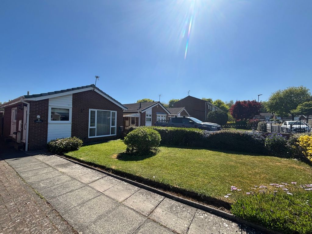 Property photo 1 of 16