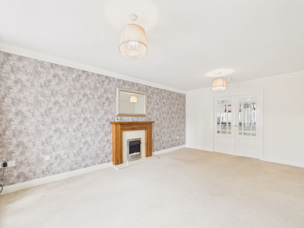 Property photo 3 of 16 5139594