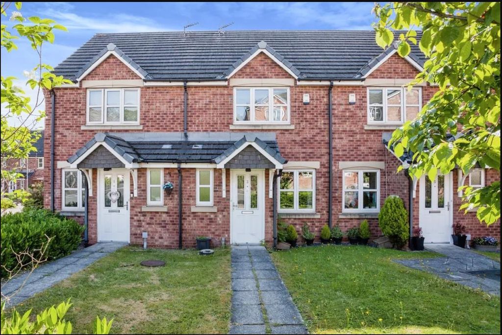 Property photo 1 of 8 Front Aspect