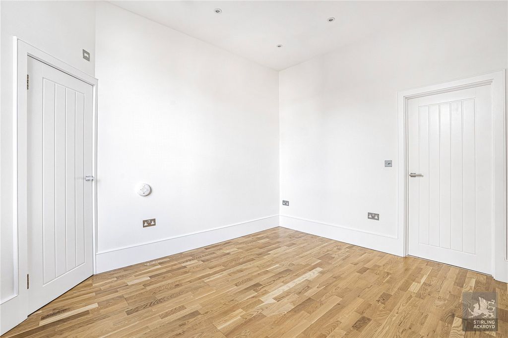 Property photo 1 of 13 Picture No. 07