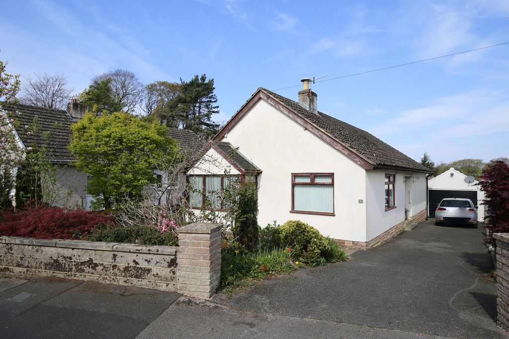 Property photo 1 of 15