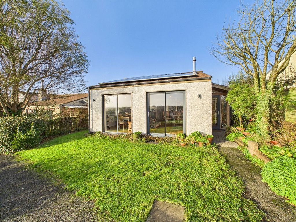 Property photo 1 of 18 Picture No. 01