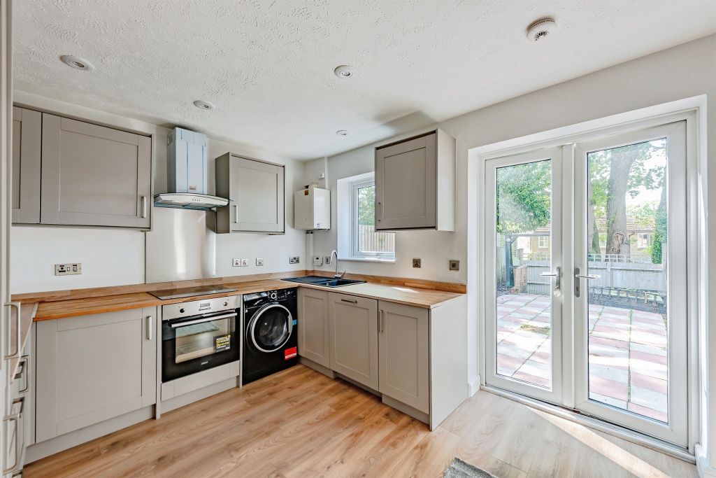 Property photo 3 of 10
