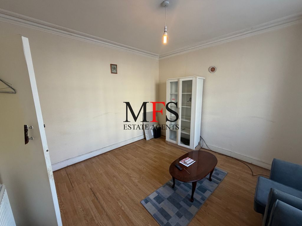 Property photo 3 of 36 Photo 3