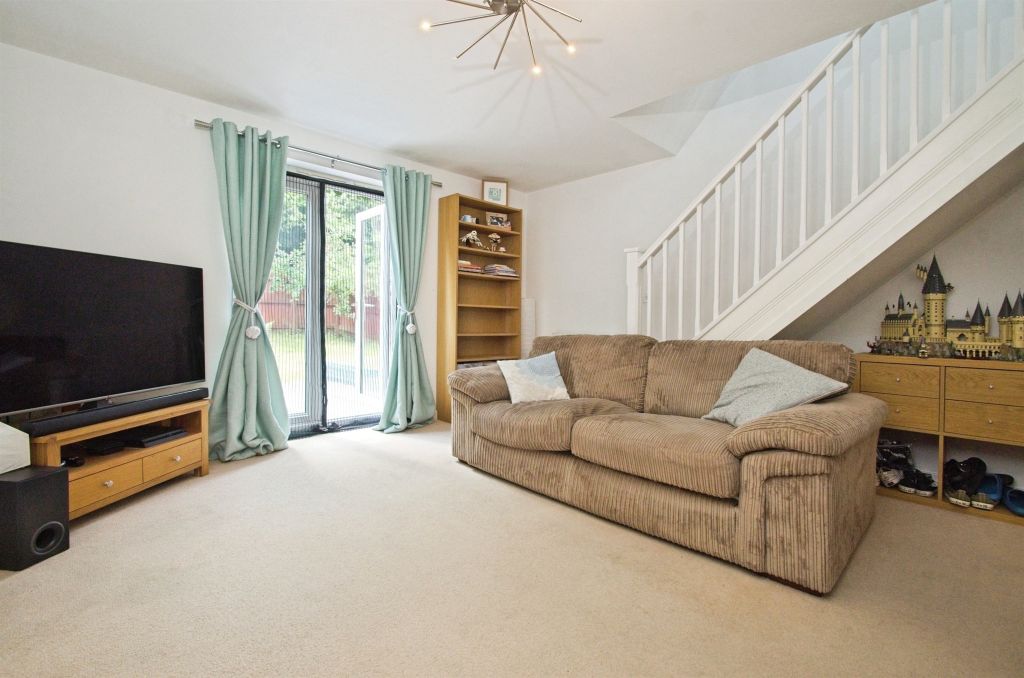 Property photo 2 of 17