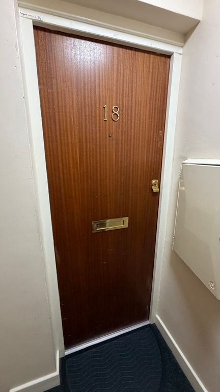 Property photo 2 of 29
