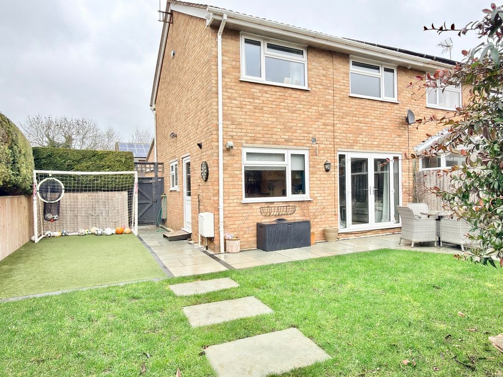 Property photo 2 of 14