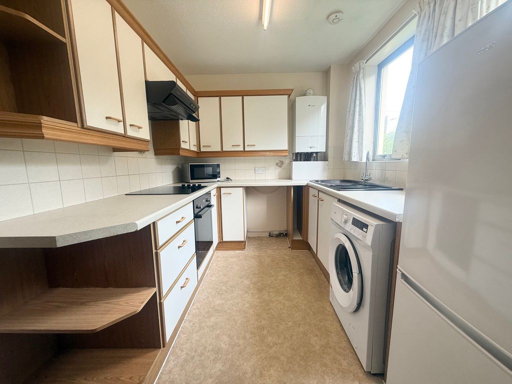 Property photo 2 of 6