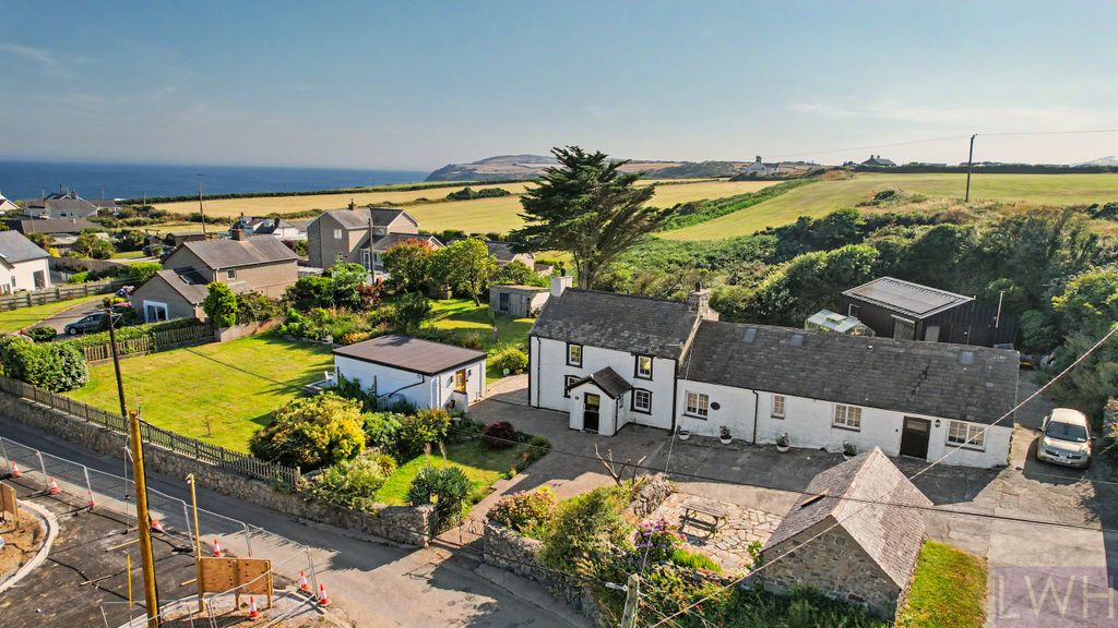 Property photo 1 of 34 Croeso | Welcome