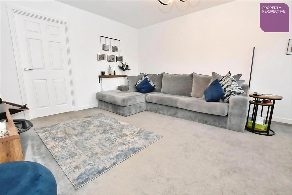 Property photo 3 of 16 User_Edited_Photo-Eb921Fa7_User-Edited-F2c5B9Ef-F8