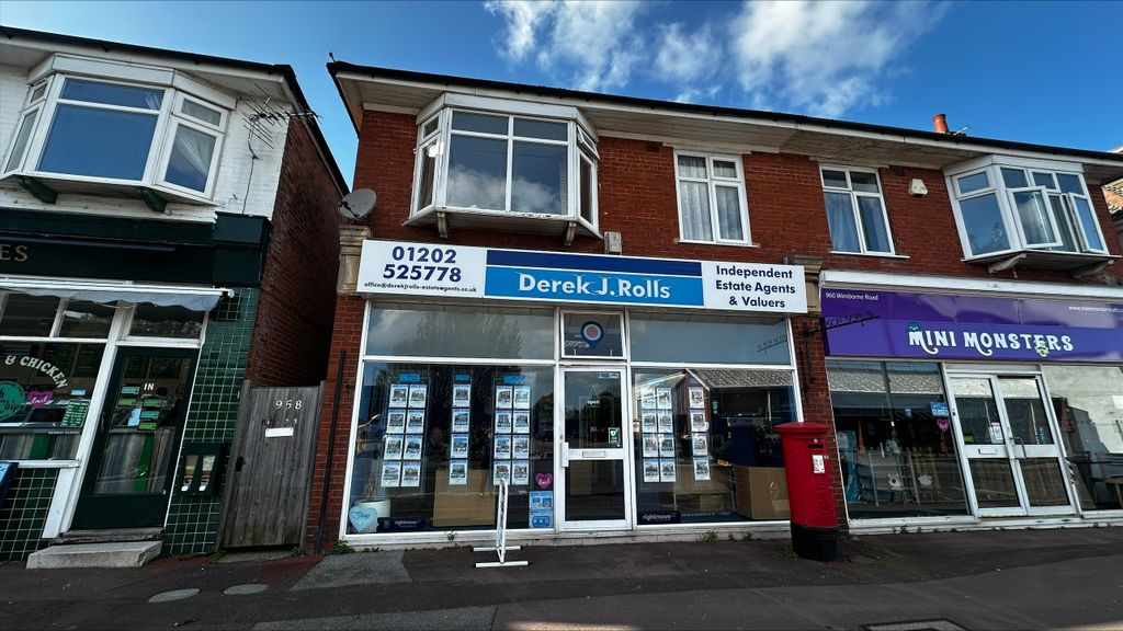 Property photo 1 of 9 Exterior