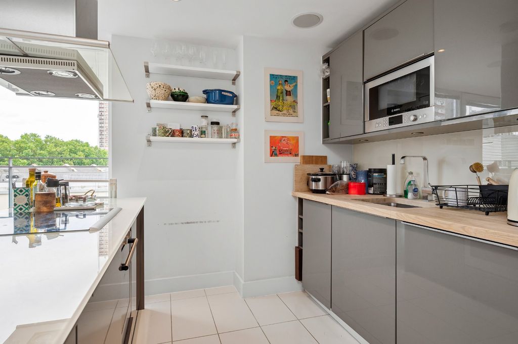 Property photo 3 of 15 Open Plan Living