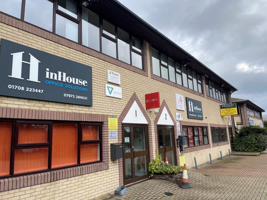 Property photo 3 of 12 Photo 11