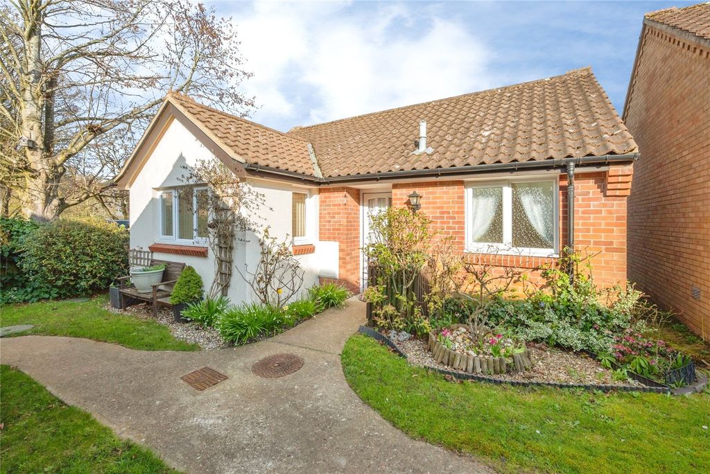 Property photo 1 of 11 General View