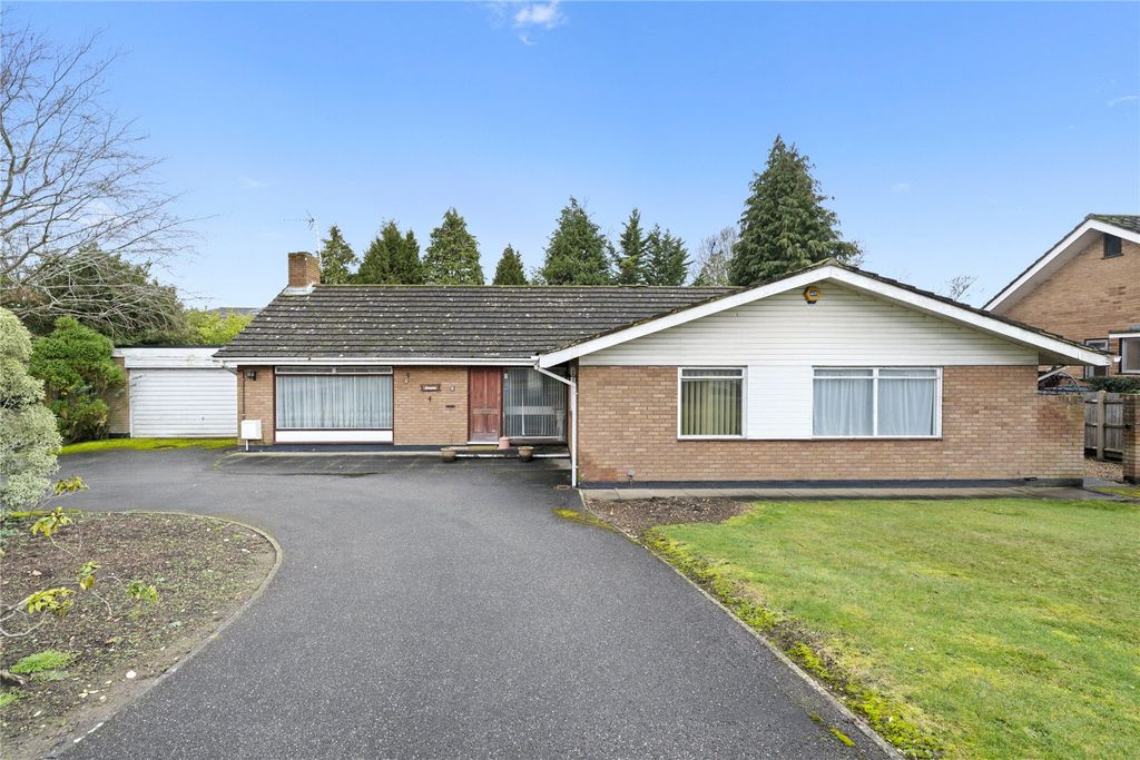 Property photo 1 of 19 Front &amp; Driveway