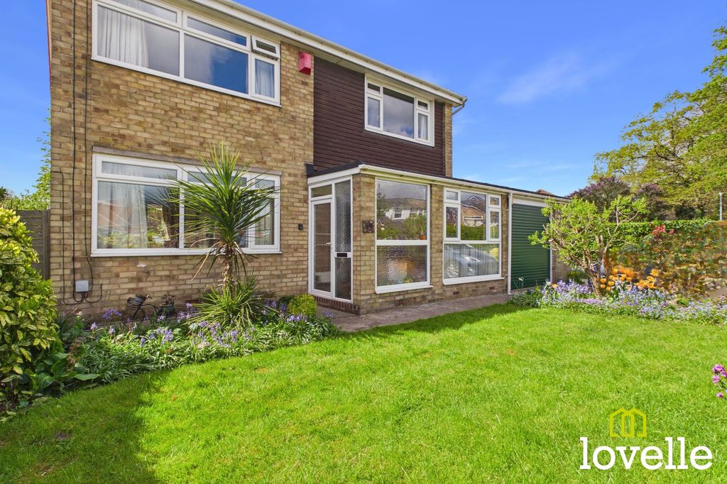Property photo 1 of 35