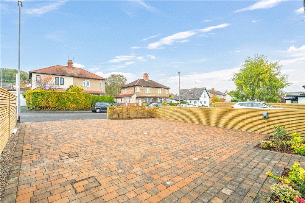 Property photo 2 of 24 Picture No. 16