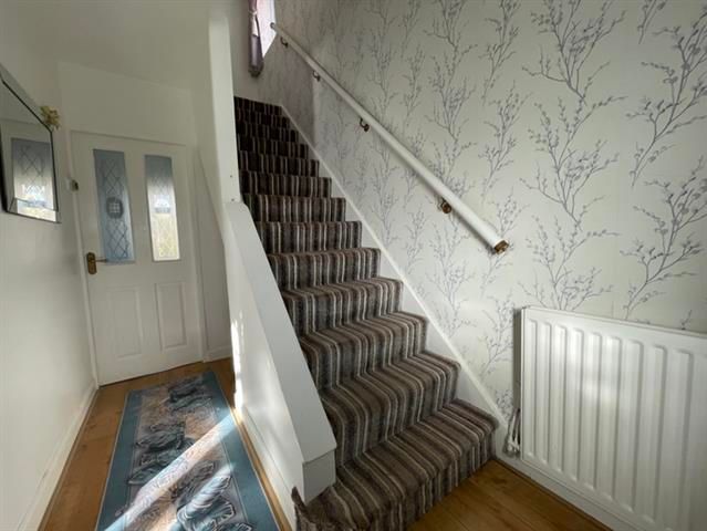 Property photo 2 of 14 Hallway