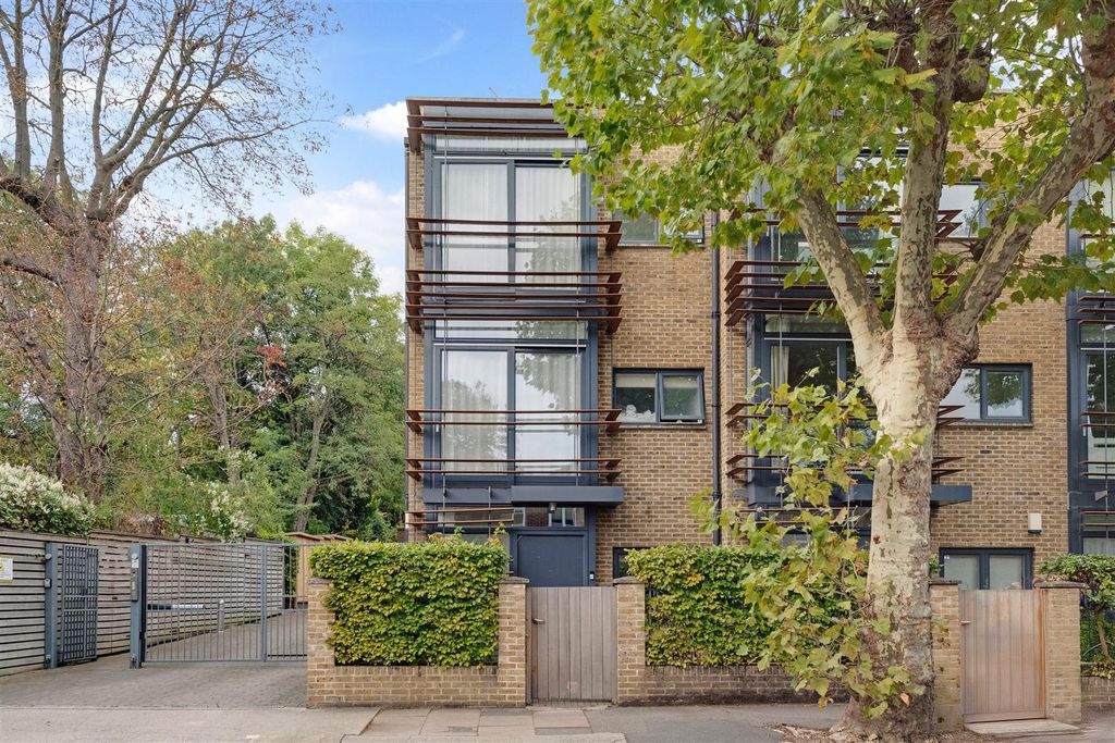 Property photo 1 of 15 53502_Hi_Res(01).Jpg