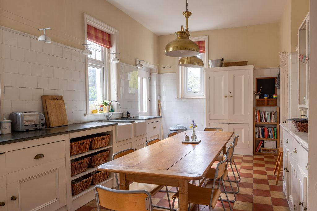 Property photo 3 of 38 338600 - Inigo_North_Foreland_Grange_Broadstairs_Ct10_3Qy-21.Jpg