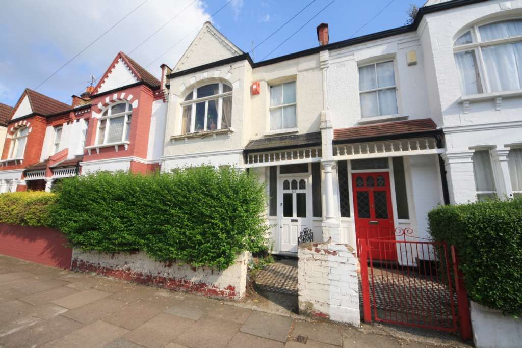 Property photo 1 of 12