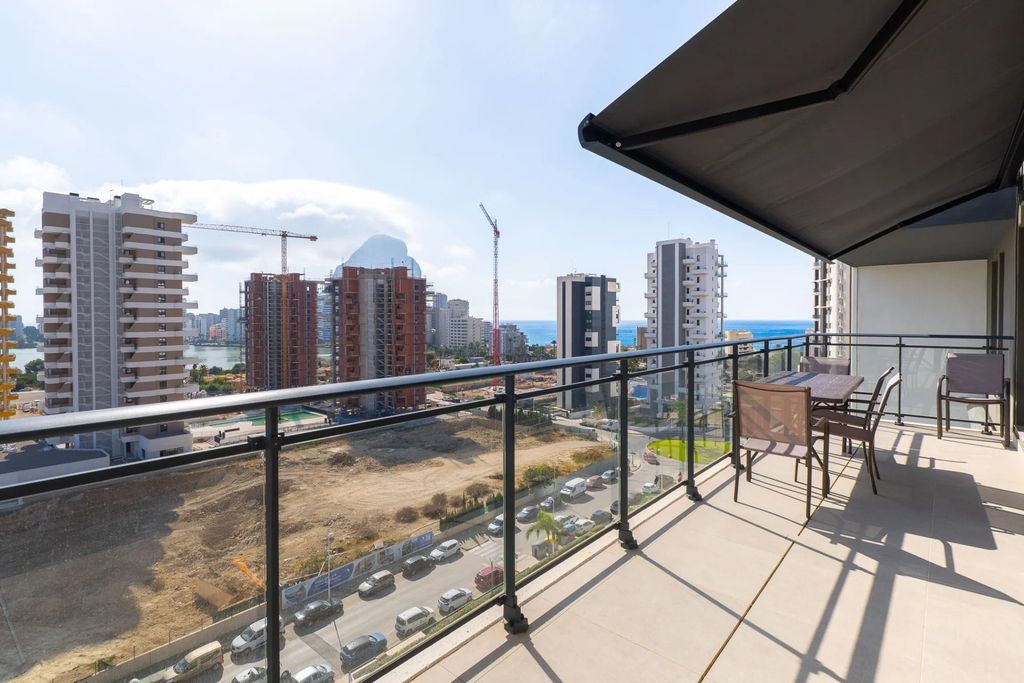 Property photo 1 of 27 Modern 3-Bedroom Apartment For Sale In Calpe