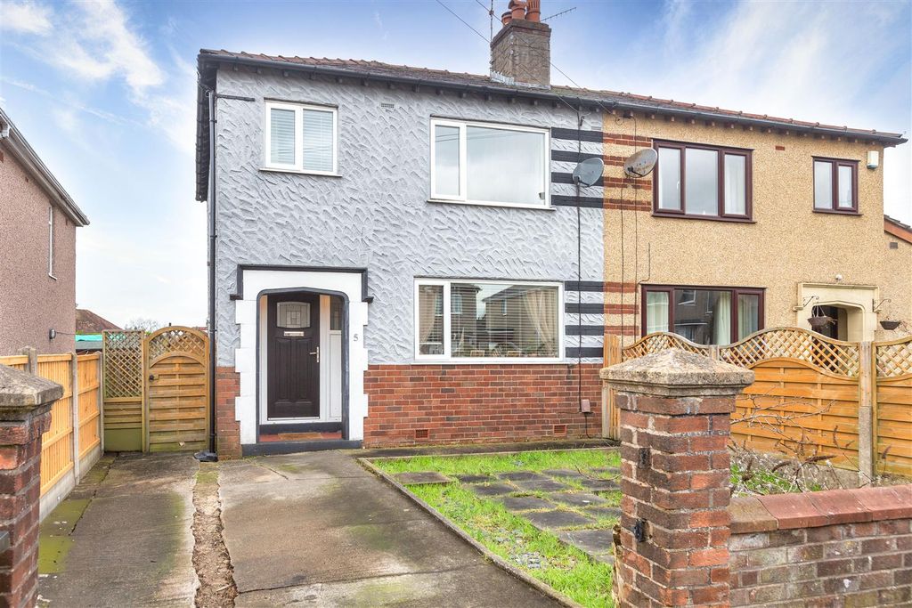 Property photo 1 of 14