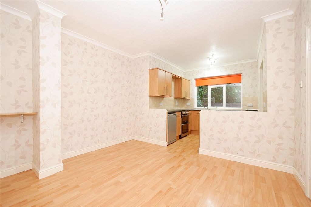 Property photo 3 of 12 Picture No. 05