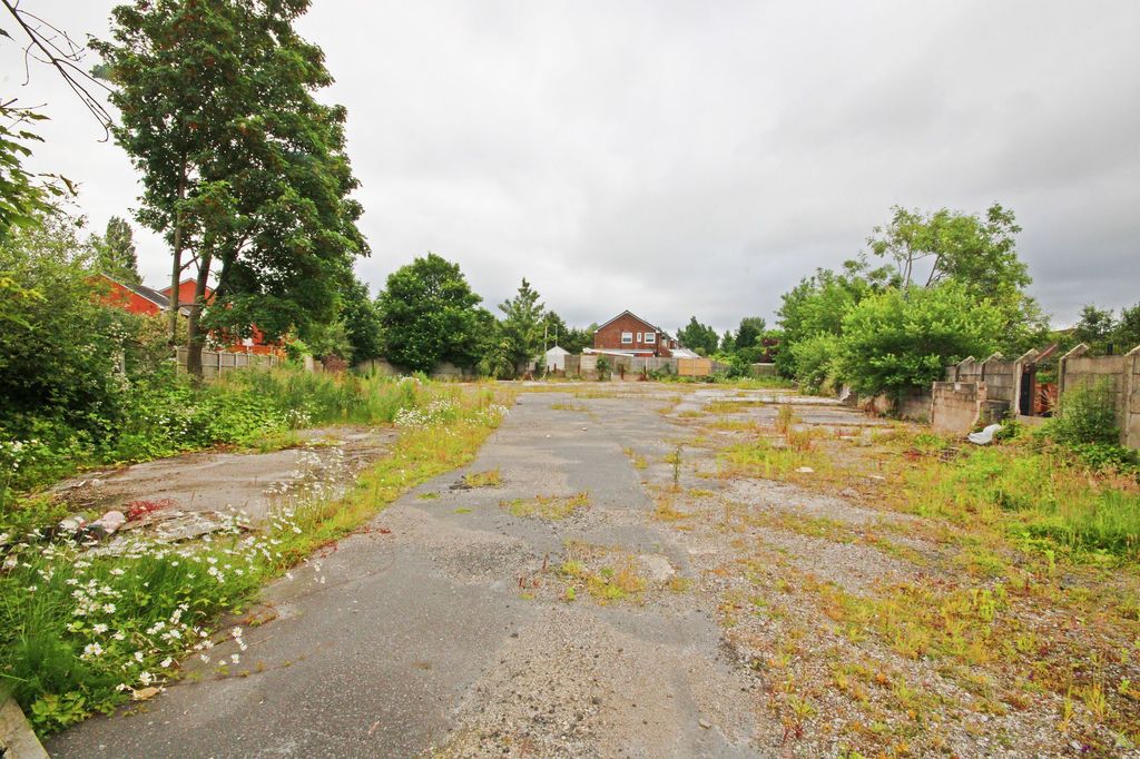 Property photo 3 of 10