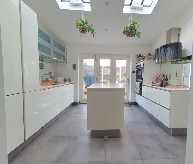 Property photo 2 of 9 Photo 18