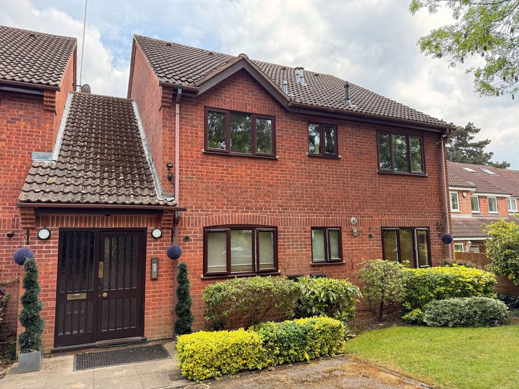 Property photo 1 of 7